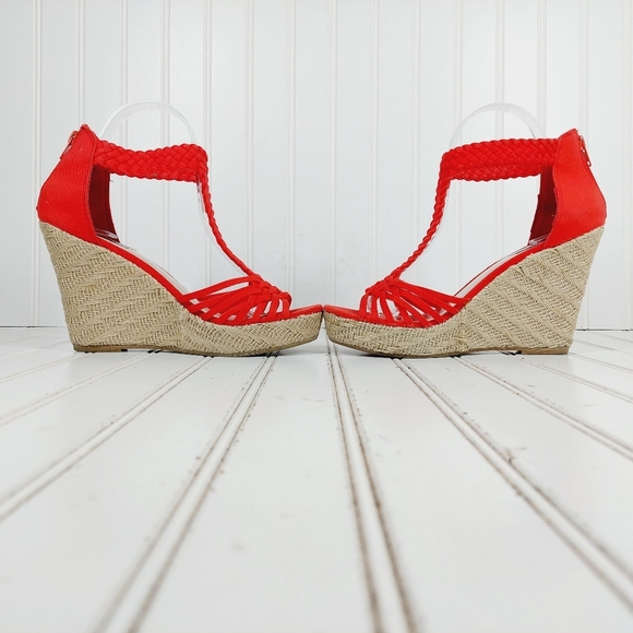 Steve Madden Rise Wedge Heel Espadrille T Strap Red Fabric Heels i850 - Picture 7 of 13